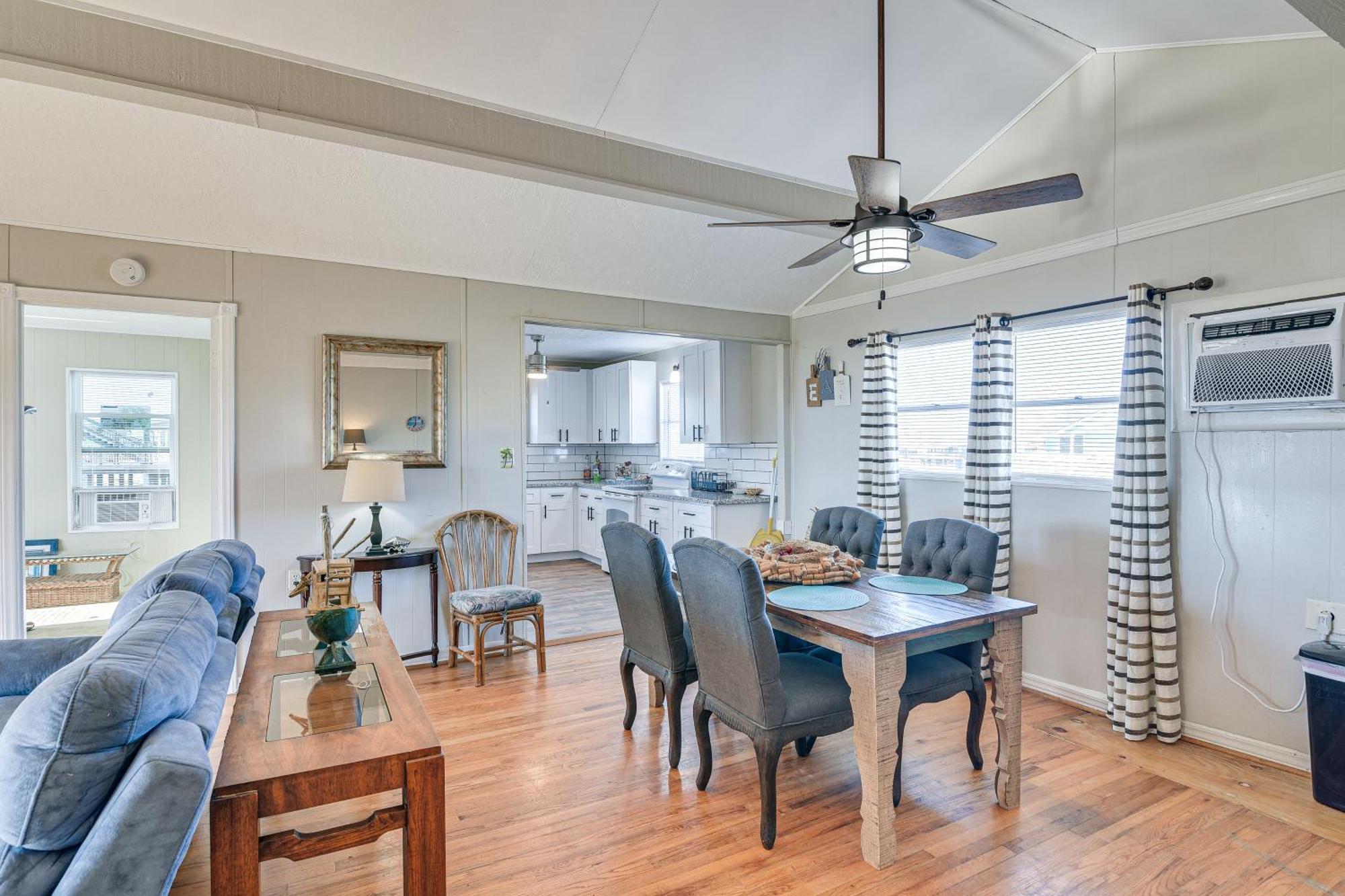 Second-Row Surfside Beach House Newly Renovated! Luaran gambar