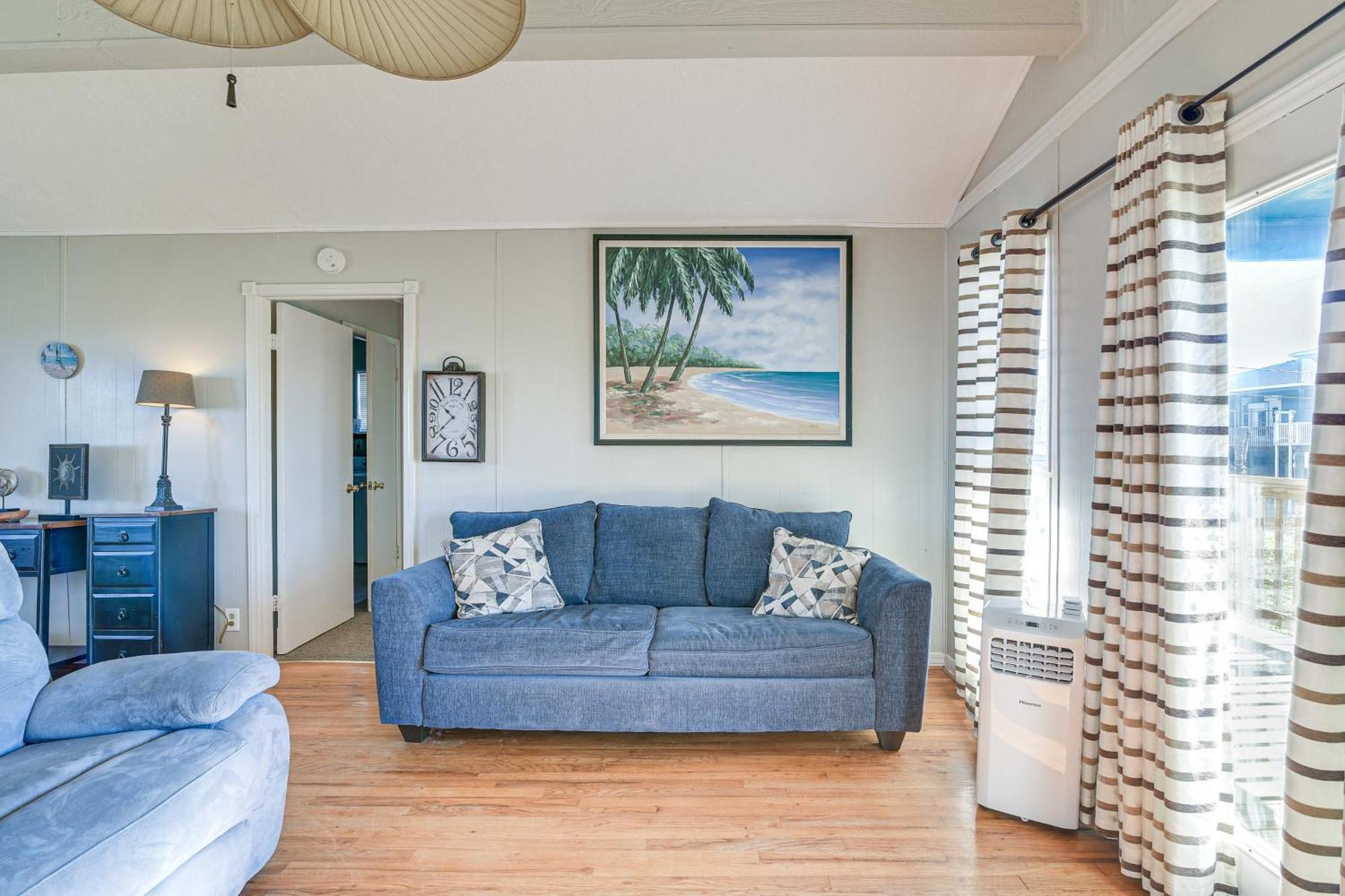 Second-Row Surfside Beach House Newly Renovated! Luaran gambar