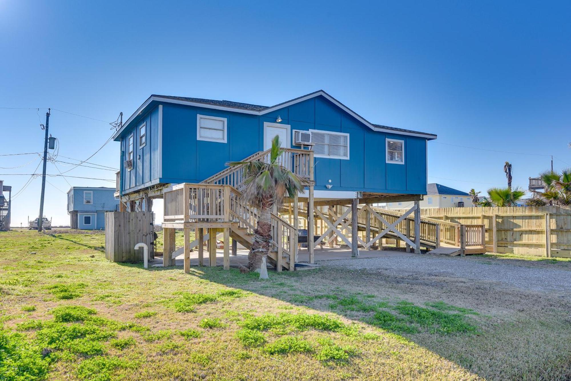 Second-Row Surfside Beach House Newly Renovated! Luaran gambar