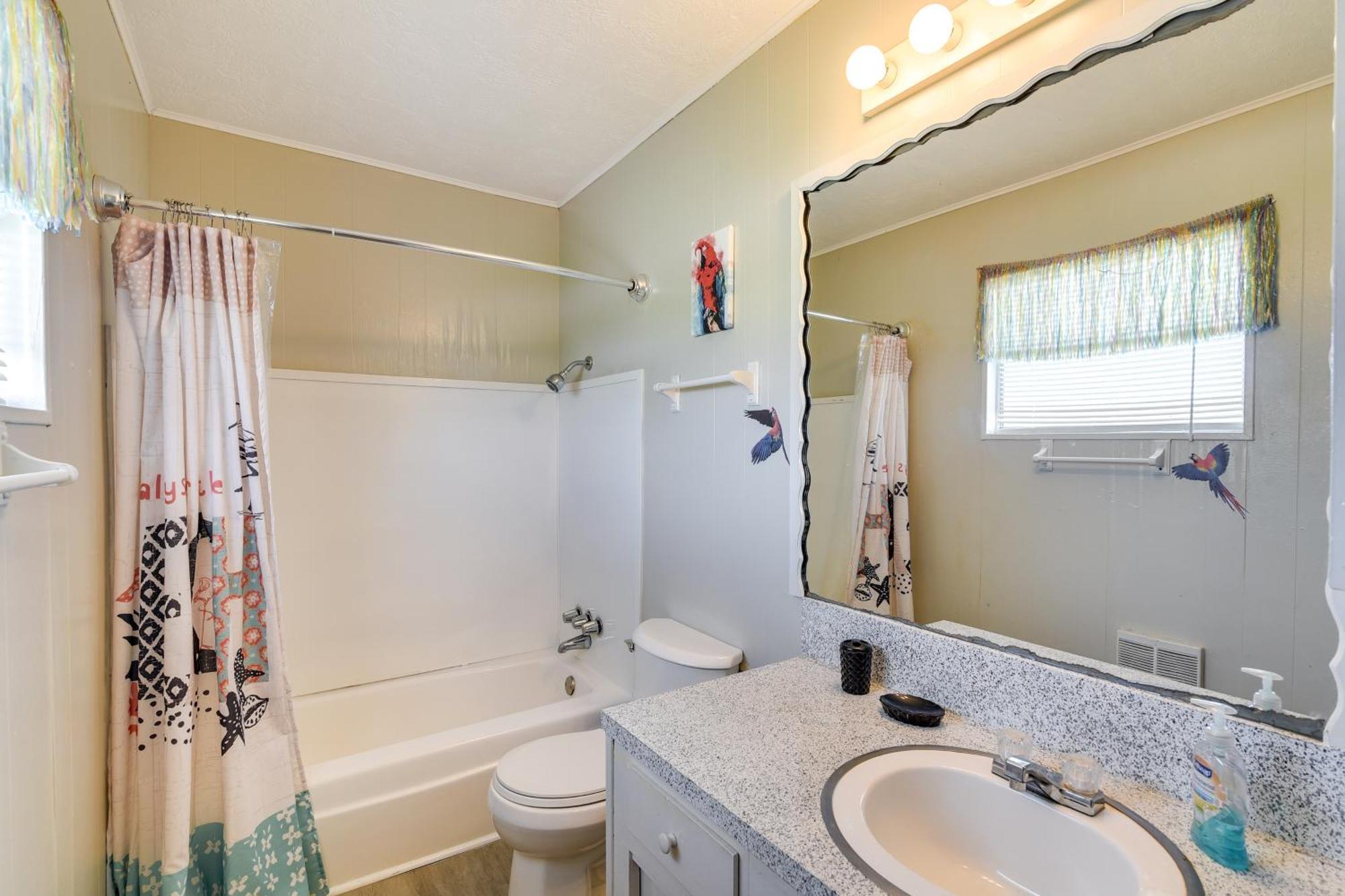 Second-Row Surfside Beach House Newly Renovated! Luaran gambar